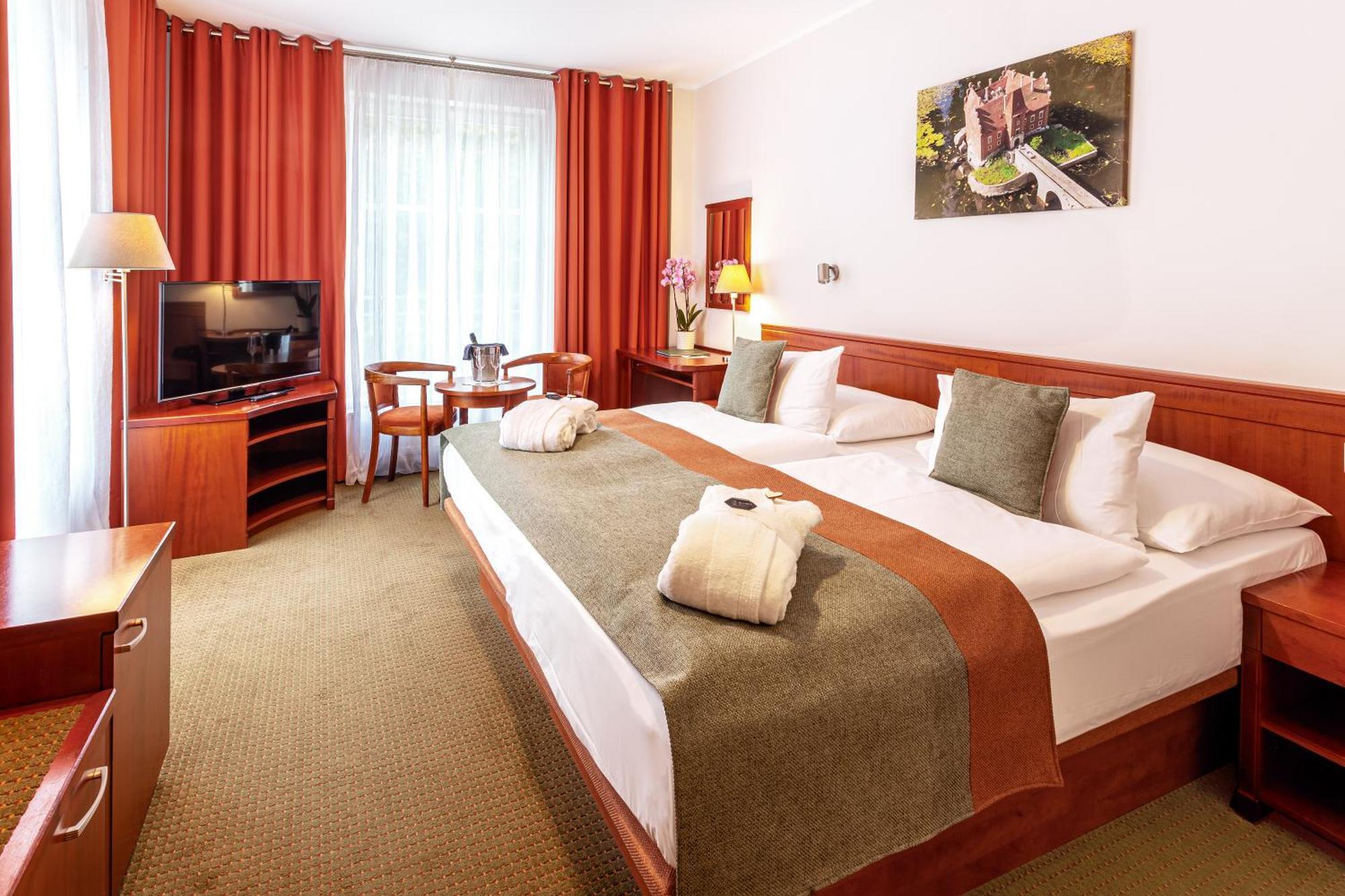 Spa & Wellness Hotel Olympia Marienbad Exteriör bild